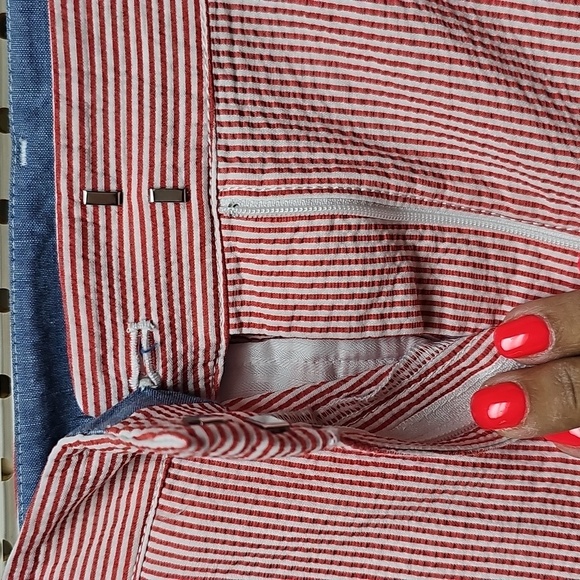 Talbots Perfect Cropped Pants Sz 16 Red And White Striped - Picture 4 of 13